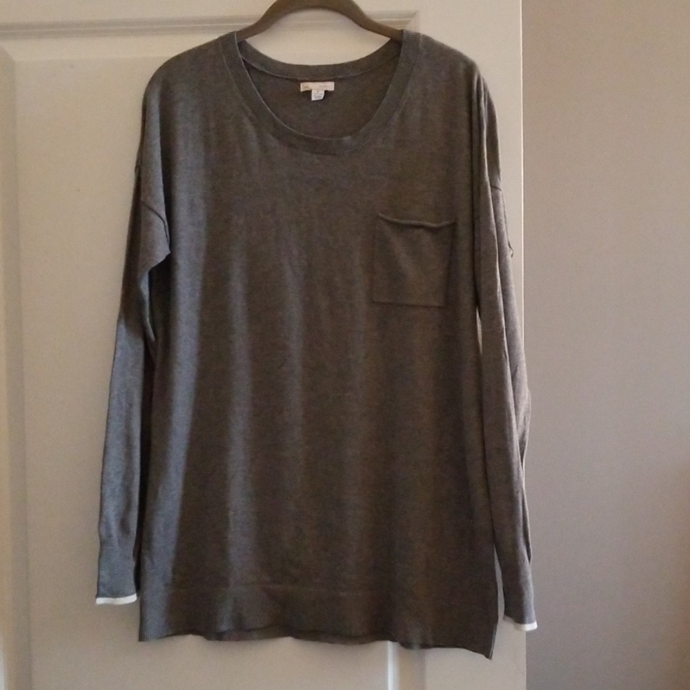 EUC Gap Pocket Sweater